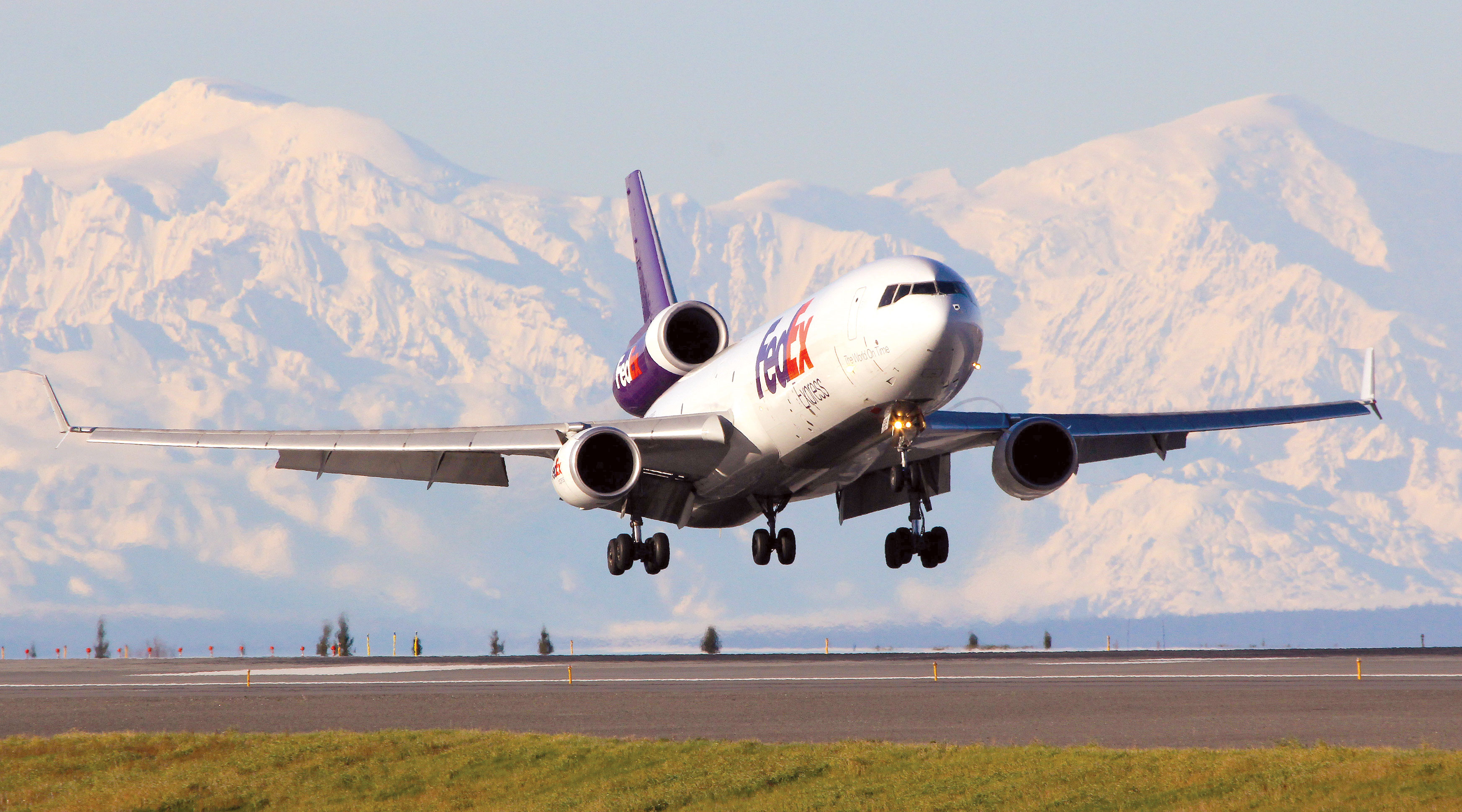 Air cargo takeoff landing goods services